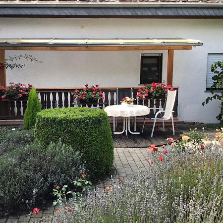 Monteur-/Und Ferienwohnung Diehl Asslar ภายนอก รูปภาพ